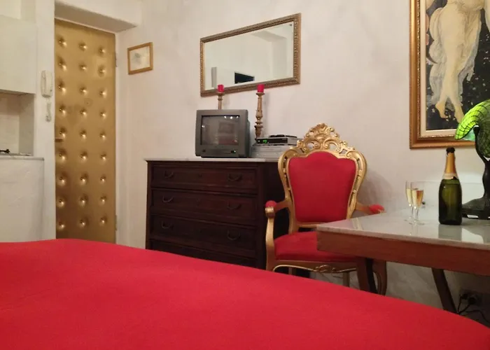 Isoco Guest House